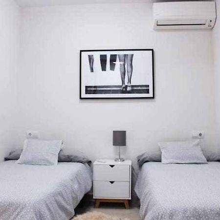 Best Location Apartment In Marbella. Beachfront!! מראה חיצוני תמונה