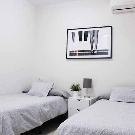 Best Location Apartment In Marbella. Beachfront!! מראה חיצוני תמונה